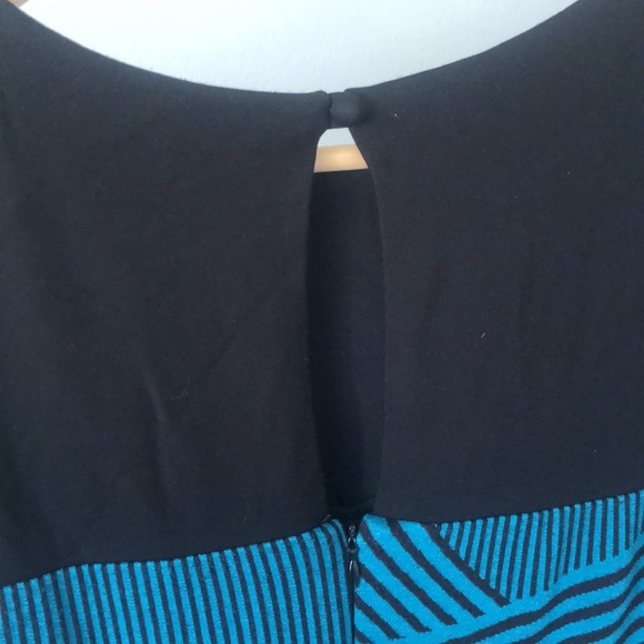 3/$25 Geometric print dress Fit and Flare - Picture 3 of 3